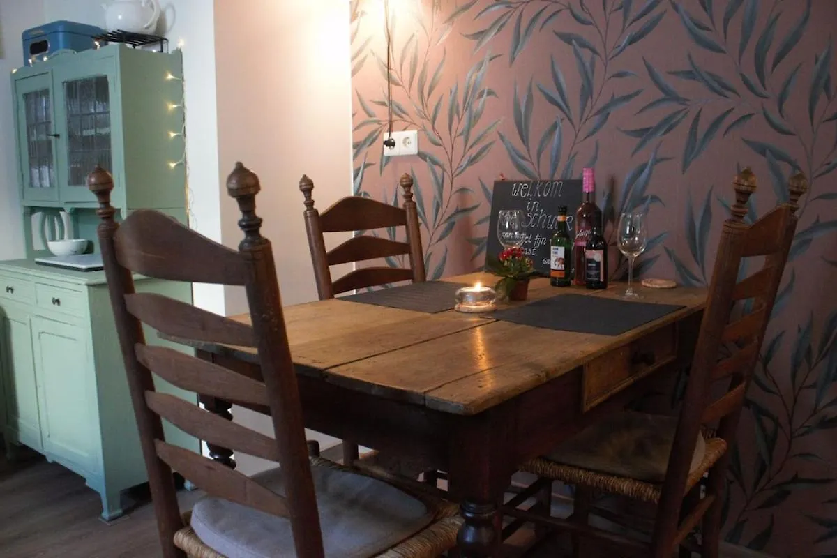 Holiday home Vakantiehuis De Schuur Munstergeleen
